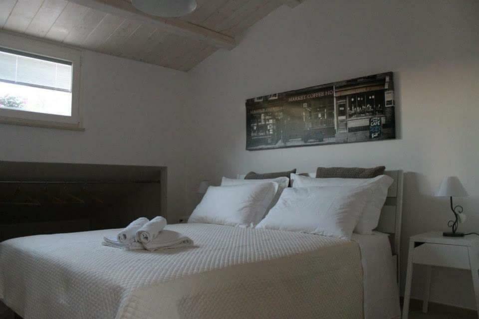 Like At Home B&B 산니칸드로디바리 외부 사진